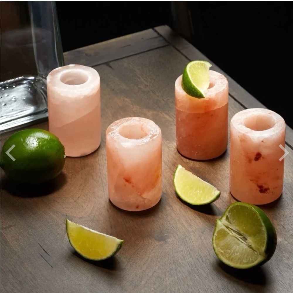 NWT Himalayan Salt Shot Glasses - Pink